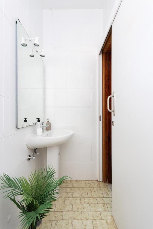 Eden Rentals 103 Surfy Stylish Bed&Coffee Room Granadilla De Abona Exterior photo